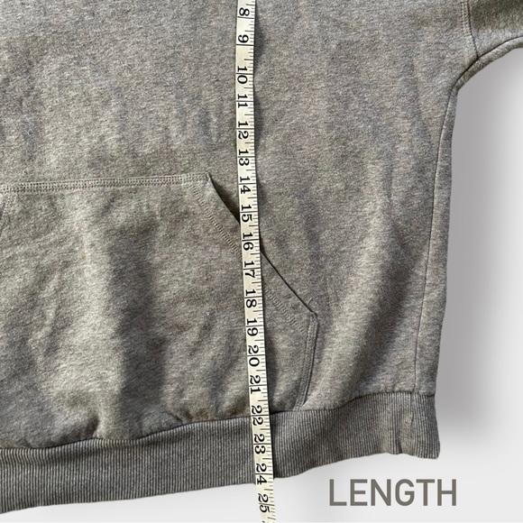 Grey Reebok Sweatshirt Large - Picture 8 of 8